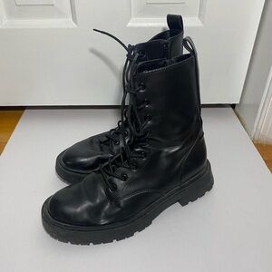 Pull&Bear Black Lace Up Boots